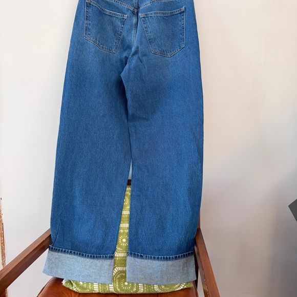 Universal Thread Women's Mid-Rise Baggy Jeans Classic 90's Vintage Straight Fit - Picture 13 of 13